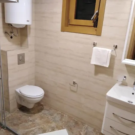 Sarm Apartment