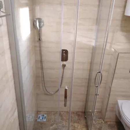 Sarm Apartment *