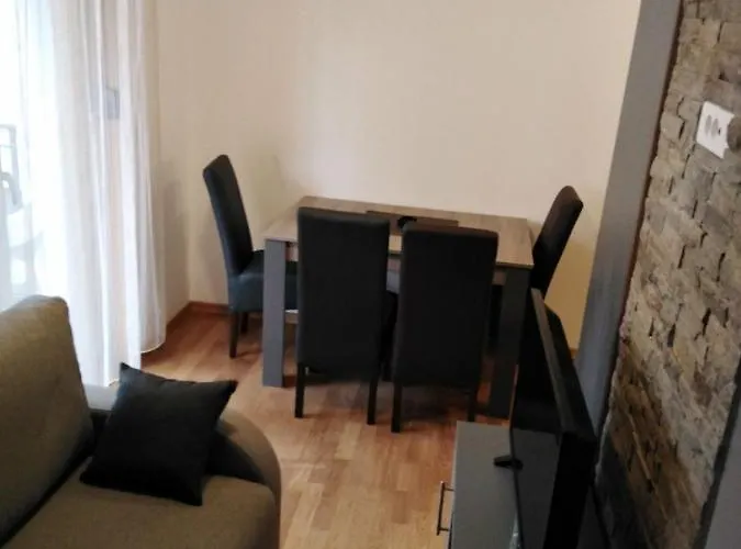 Sarm * ズラティボール